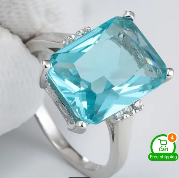 Square,sea blue zircon ring size 9 - Picture 2 of 4